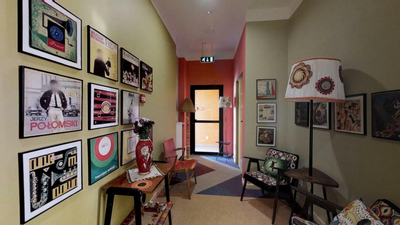 Press Hostel Варшава Экстерьер фото