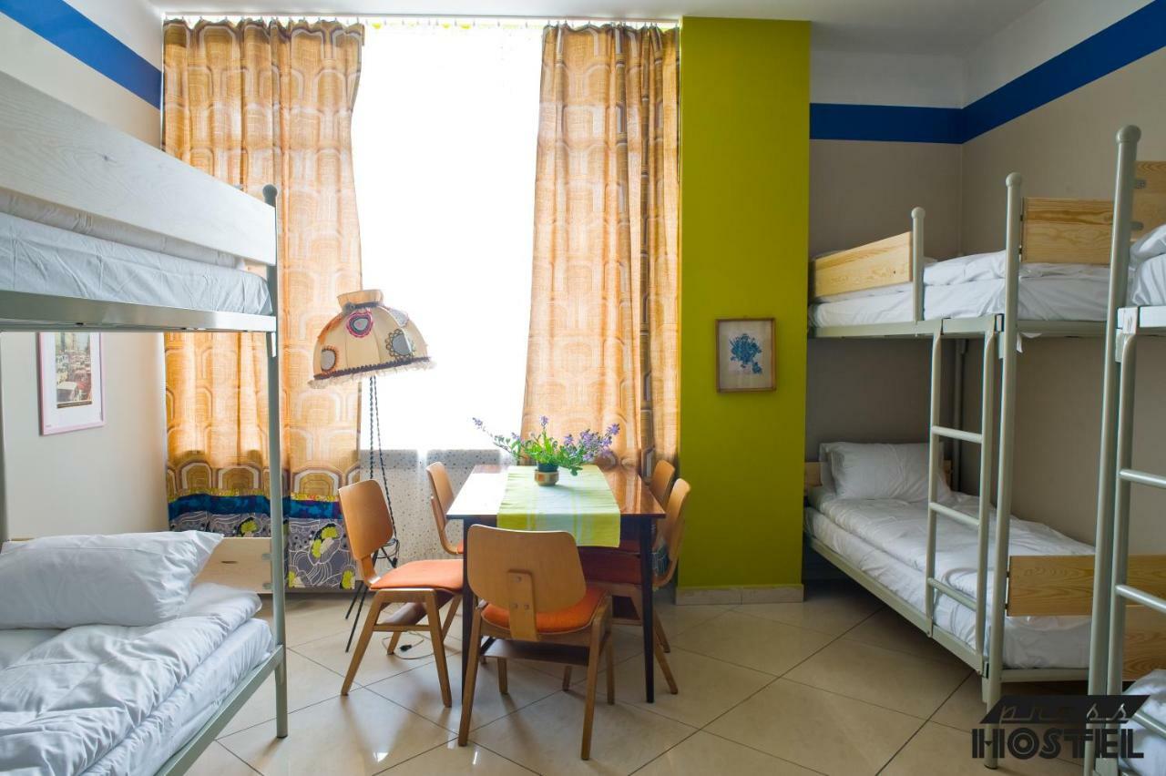 Press Hostel Варшава Экстерьер фото